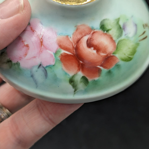 Vintage Porcelain Hand Painted Red And Pink Roses Candlestick Holders Signed - Picture 5 of 16